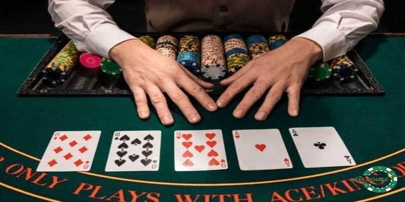 Cổng game bài Poker uy tín nhất năm 2024 